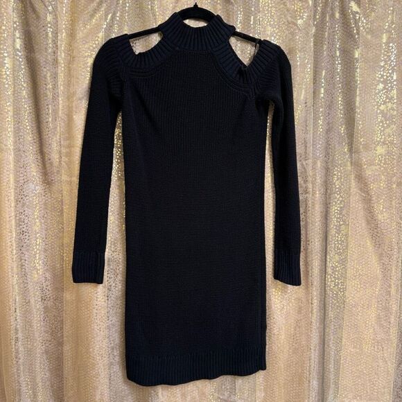 Abercrombie & Fitch Black Cold Shoulder Long Sleeve Sweater Dress XS - Picture 1 of 8